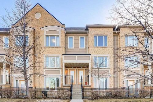 64-60 Fairwood Cir, Brampton, ON, L6R0Y6 | Card Image