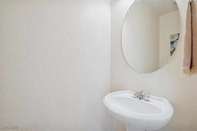 Powder room | Image 35