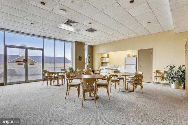 APT-806 - 28 Allegheny Ave, Condo with 2 bedrooms, 1 bathrooms and null parking in TOWSON MD | Image 26