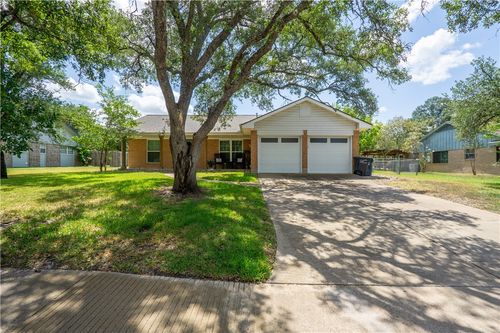 1400 Glade St, College Station, TX, 77840-4363 | Card Image
