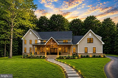 2109 Valley Hill Rd, MALVERN, PA, 19355-8636 | Card Image