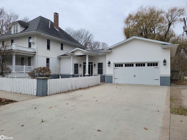703 W Broadway St, House other with 5 bedrooms, 3 bathrooms and null parking in Eagle Grove IA | Image 12