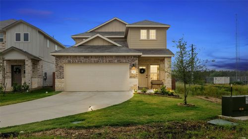 553 Longmount Cv, Liberty Hill, TX, 78642-2519 | Card Image