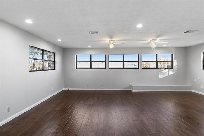283 Sam Houston Loop, House other with 3 bedrooms, 2 bathrooms and 2 parking in Pointblank TX | Image 26