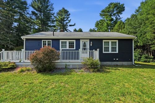30 Newcomb St, Norton, MA, 02766-1825 | Card Image