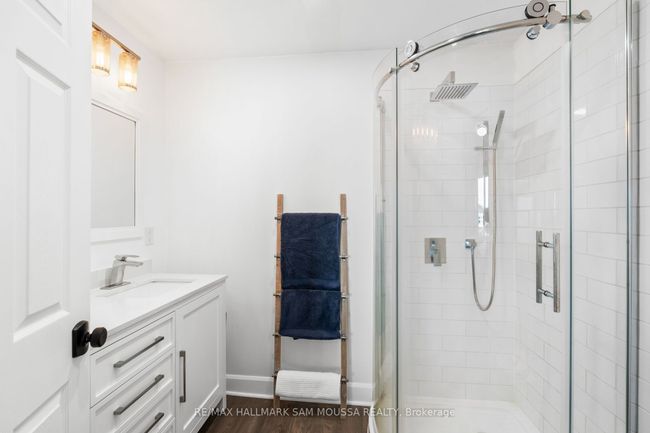 4350 Armitage Ave, House other with 3 bedrooms, 2 bathrooms and 6 parking in Dunrobin ON | Image 18