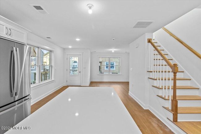 3 Cummings St, Condo with 3 bedrooms, 3 bathrooms and null parking in Mantoloking NJ | Image 7
