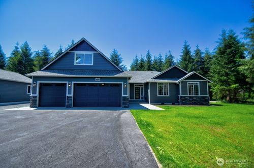820 Barbara Ln, Centralia, WA, 98531-0710 | Card Image
