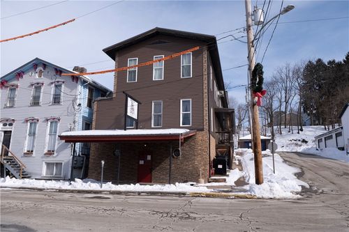 617 Salt St, Saltsburg, PA, 15681-1127 | Card Image