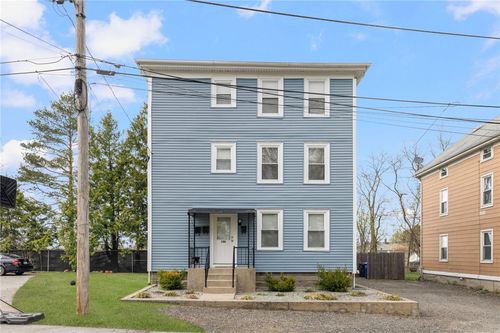 108 Bishop St, Pawtucket, RI, 02860-6293 | Card Image