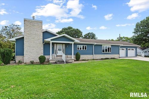 1918 Greenview, Taylorville, IL, 62568-9028 | Card Image