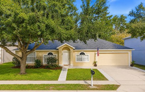 539 Granite Cir, Chuluota, FL, 32766-8848 | Card Image