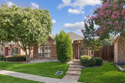 227 Wellington Rd, Irving, TX, 75063-4293 | Card Image
