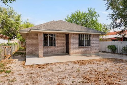 2804 Gumwood Ave, Mcallen, TX, 78501-7526 | Card Image