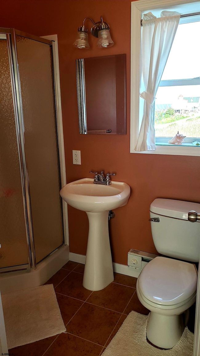 68 Bay Ave Ave, House other with 2 bedrooms, 2 bathrooms and null parking in Heislerville NJ | Image 46