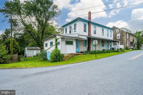 374 Fisher Dam Rd, HAMBURG, PA, 19526-8822 | Card Image