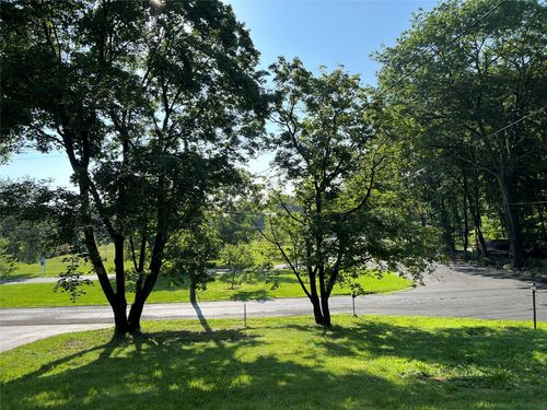 27 Sands Ave, Milton, NY, 12547-5134 | Card Image