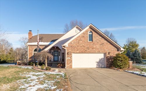 1967 Rudgate Dr, Avon, IN, 46123-6311 | Card Image