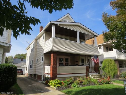 2126 Richland Ave, Lakewood, OH, 44107-6066 | Card Image
