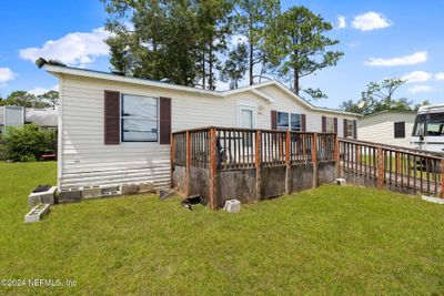 7476 Pisces Circle W, House other with 3 bedrooms, 2 bathrooms and null parking in Jacksonville FL | Image 3