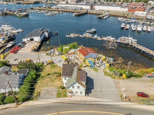 97 E Main St, Gloucester, MA, 01930-3860 | Card Image