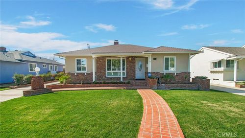 1007 S Cedar Ave, Fullerton, CA, 92833 | Card Image