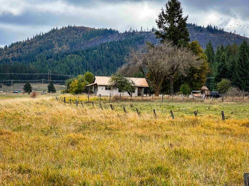 320871 Highway 2, Newport, WA, 99156-9769 | Card Image