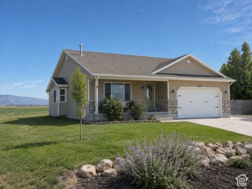 1223 S 400 E, Garland, UT, 84312-9421 | Card Image
