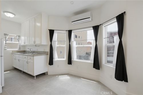 33-354 Chestnut Ave, Long Beach, CA, 90802 | Card Image
