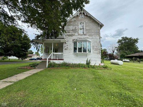 401 S West St, Kempton, IN, 46049-9228 | Card Image