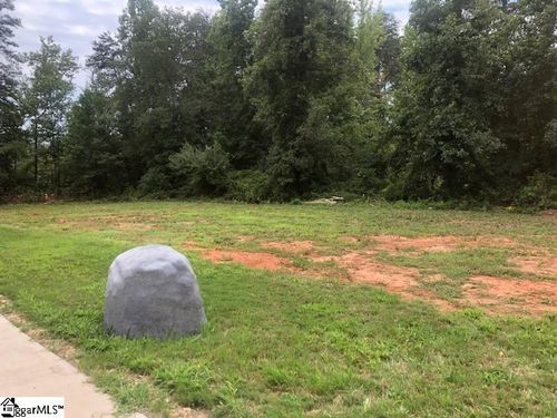 302 S Fairfield Rd, Greenville, SC, 29605-5024 | Card Image