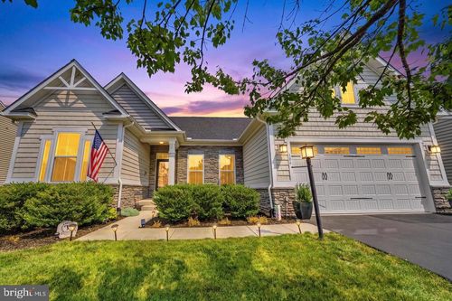 106 Fringetree Ct, LAKE FREDERICK, VA, 22630-2280 | Card Image