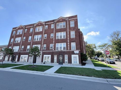 d2-3205 Clarence Ave, Berwyn, IL, 60402-3560 | Card Image
