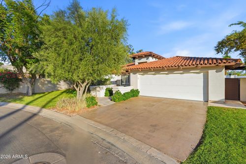 3187 E Berridge Ln, Phoenix, AZ, 85016-2315 | Card Image