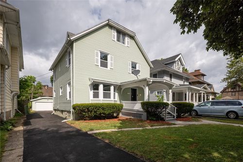 39 Rugby Ave, Rochester, NY, 14619-1135 | Card Image