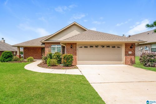 950 Brookhaven Dr, ODENVILLE, AL, 35120-3843 | Card Image