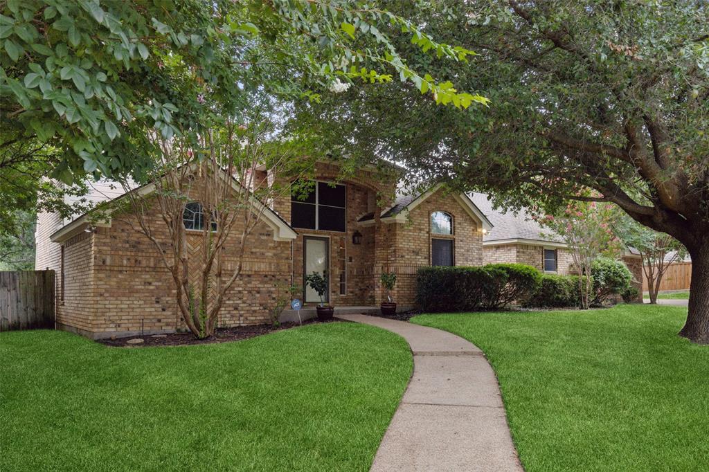 Rainer Dr, Dwg, TX 76016