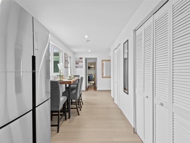 2320 Sw 36 Th Ave, House other with 6 bedrooms, 5 bathrooms and null parking in Fort Lauderdale FL | Image 9