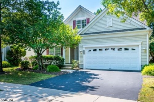 233 Knollcrest Ct, Somerset, NJ, 08873-6030 | Card Image