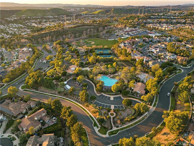 1 Overlook Dr, House other with 5 bedrooms, 8 bathrooms and 4 parking in Ladera Ranch CA | Image 72