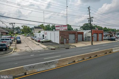 4730 N Crescent Blvd, Pennsauken, NJ, 08109-2100 | Card Image