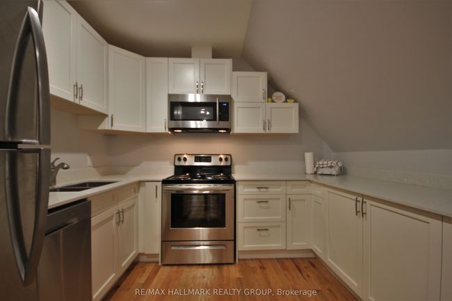 7 - 768 Usborne St, House attached with 2 bedrooms, 1 bathrooms and 1 parking in Braeside ON | Image 7