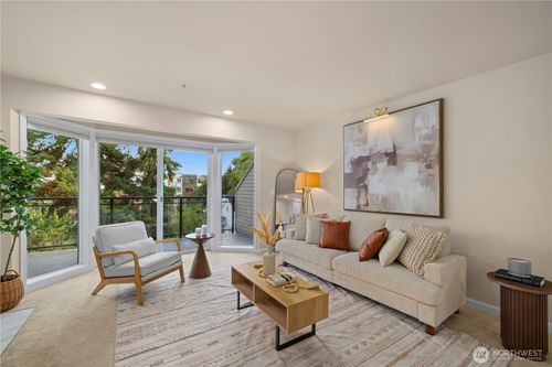 apt-31-520 4th St, Kirkland, WA, 98033-6242 | Card Image