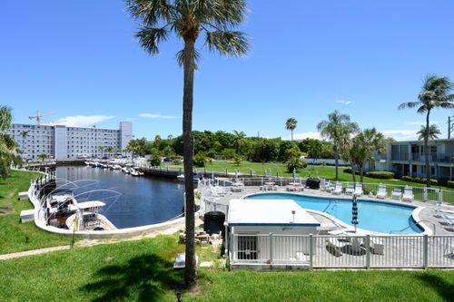 203-1445 Se 15th Ct, Deerfield Beach, FL, 33441-7348 | Card Image