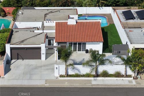 16767 Silktree St, Fountain Valley, CA, 92708-2340 | Card Image