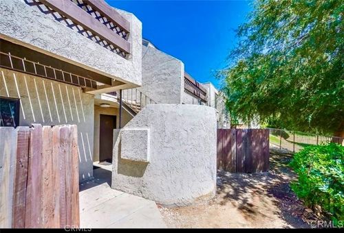 2266 Denair Ave, Highland, CA, 92346 | Card Image