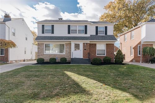 4532 Greenwold Rd, South Euclid, OH, 44121-4234 | Card Image