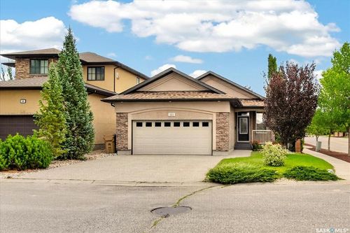 101 Oxbow Crescent, Regina, SK, S4Y0A7 | Card Image