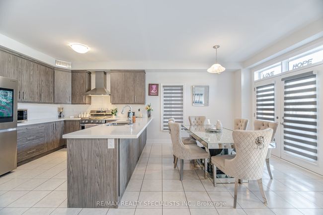 32 Branigan Cres, House other with 4 bedrooms, 3 bathrooms and 2 parking in Georgetown ON | Image 9