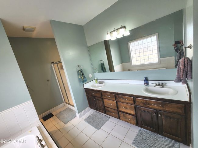 1502 E 7th Street, House other with 4 bedrooms, 2 bathrooms and null parking in Lamar MO | Image 13